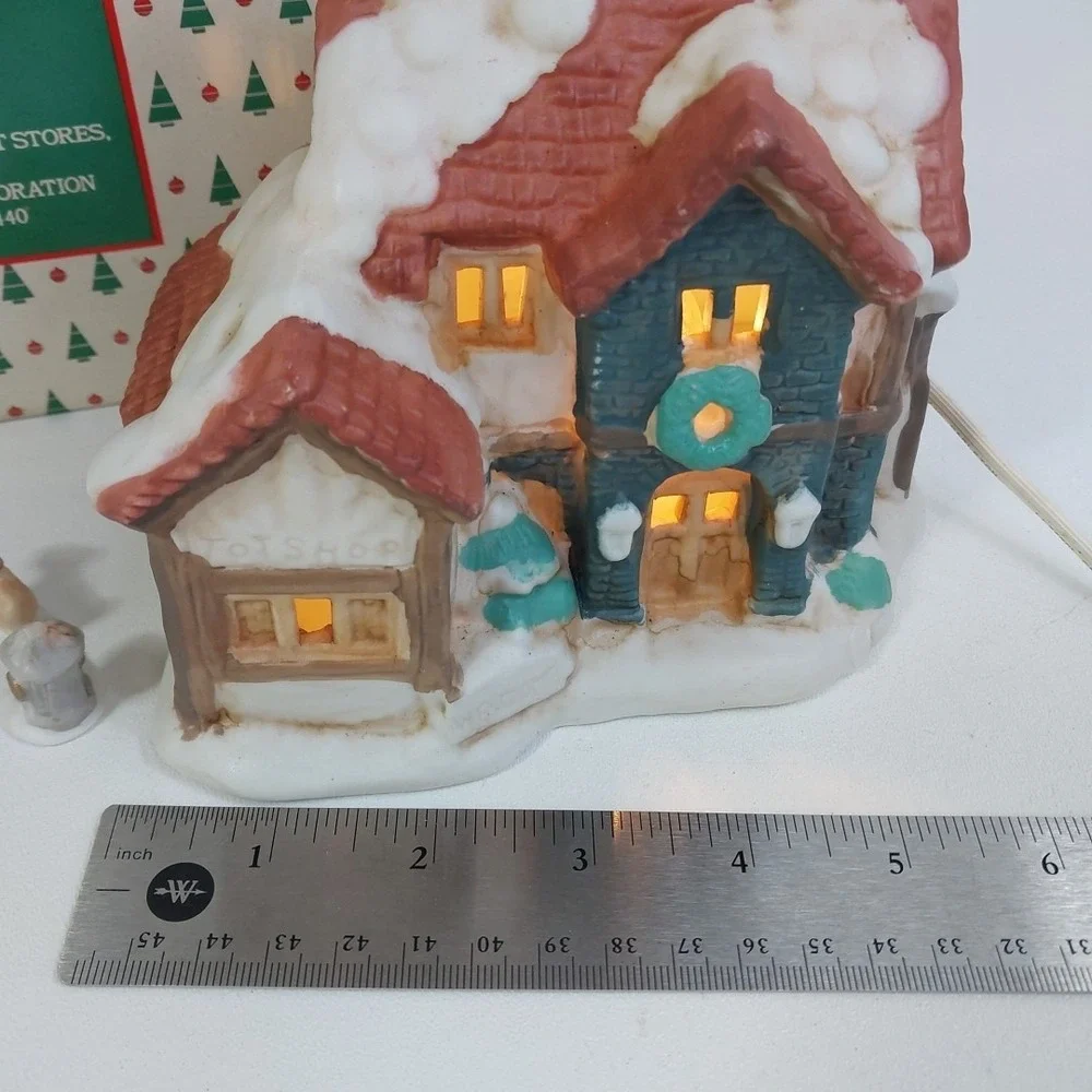 Vintage Christmas Village Lighted House 